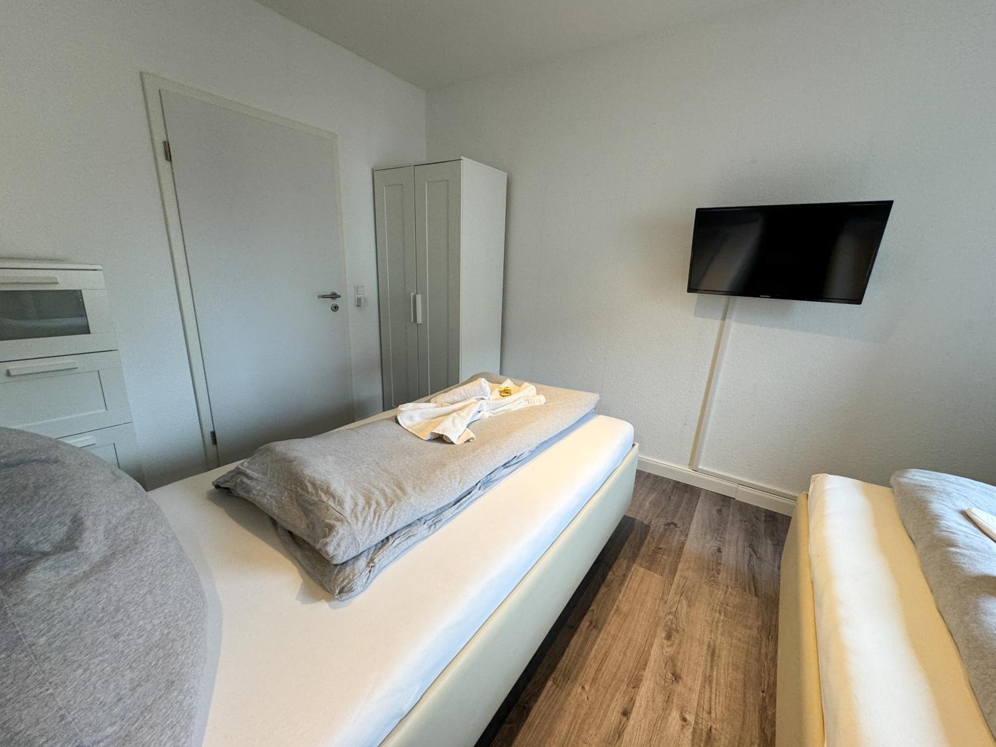 Wohnung Fuer 5 Gaeste Grosse Kueche Messe- Und Citynah Hannover Dış mekan fotoğraf